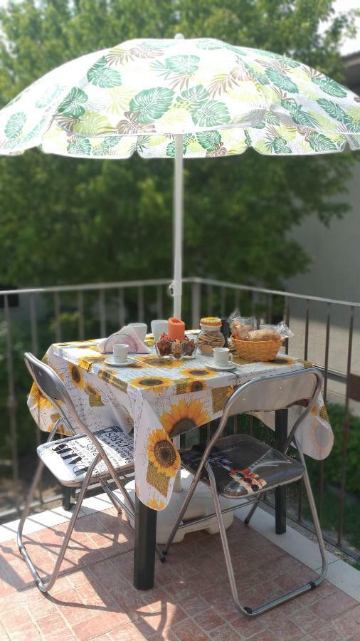 Residenze Mquadro Apartment เวโรนา ภายนอก รูปภาพ
